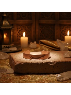 Home El Işçiliği Saf Bakır Zülfikar Temalı Mistik Ayarlanabilir Kelepçe Bileklik Unisex