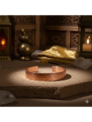 Home Vet El Işçiliği Saf Bakır Çekiç Dövme Desenli Ayarlanabilir Şifa Kelepçe Bileklik Unisex