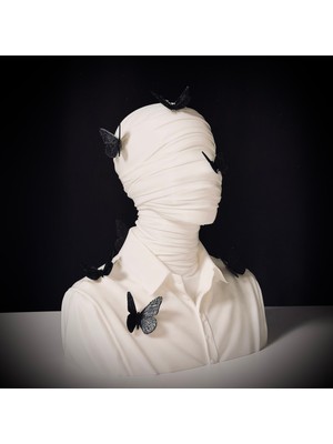 The Shogun Butterfly Passion Mumya Büst Siyah