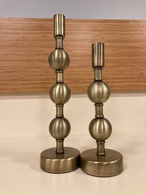 Plus Home Mumluk 2'li Şamdan Pirinç Kalem Model Renk Antik Eskitme Yükseklik 27 ve 21 cm Çapı 8 cm