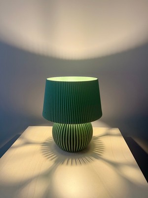 KS Zümrüt Pliseli Masa Lambası – Nature Modern Seri