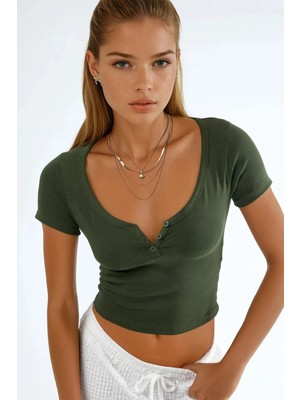 Hiccup Kadın Busem V Yaka Kısa Kollu Düğmeli Örme Bluz Haki Yeşil