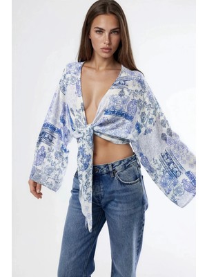 Hiccup Kadın Busem V Yaka Etnik Desenli Bağlama Detaylı Crop Bluz Gök Mavisi