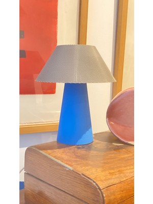 KS Modern Konik Masa Lambası – Color Accent Seri