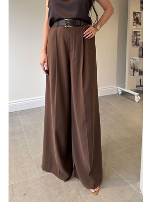 Magarde Kemerli Pileli Dokuma Pantolon- Kahverengi