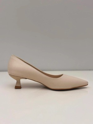 Feles Kadın Bej Kısa Topuklu Stiletto Ince Topuklu Stiletto - 3.5 cm Topuk - Podeia Estilo
