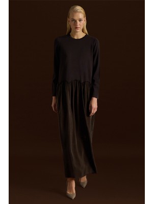 Eskişehir Mağazacılık T26Y-4038 Mıssdalıda Büzgü Detaylı Triko Cupro Elbise