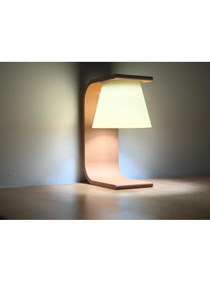 KS Modern C Form Masa Lambası