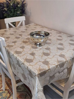Başak Ev Tekstili Ithal Simli Dantel Görünümlü Silinebilir Pvc Masa Örtüsü