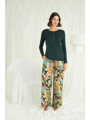 Pileli Store Pilelistore Çiçek ve Yaprak Desenli Pijama Takımı