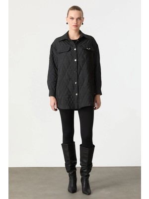 Accort Broş Detaylı Kapitone Tunik Gömlek-Siyah