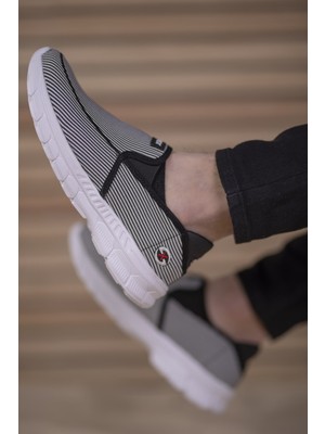 Riccon Siyah Beyaz Sneaker 001204 Düz Tabanlı Ortapedik Malzeme ile Rahat Kullanım