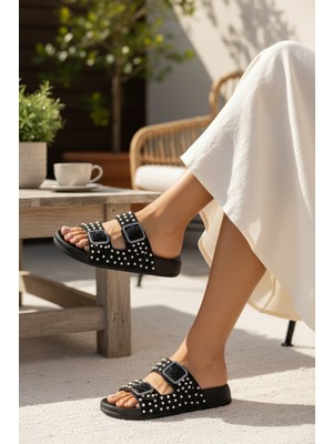 Pienn Yazın Parlayan Yıldızı: Kristal Boncuk Işlemeli Anatomik Tabanlı Kadın Terlik