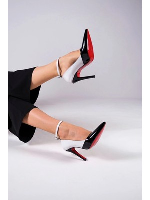 Ayakkabı Ateşi Siyah Rugan - Beyaz Rugan Kadın Ince Topuklu Ayakkabı Stiletto Calit