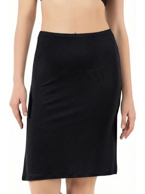 Arma Yıldız Kadın Viskon Kumaş Esnek ve Rahat Diz Üstü Astar Jüpon Kombinezon Siyah