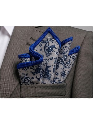 Exve Exclusive Gri Üzeri Lacivert Şal Desenli Kenarı Mavi El Işi Örgülü Cep Aksesuarı Yaka Mendili