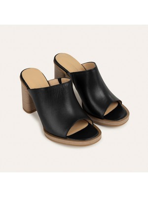 Mudo Deri Kalın Topuklu Terlik