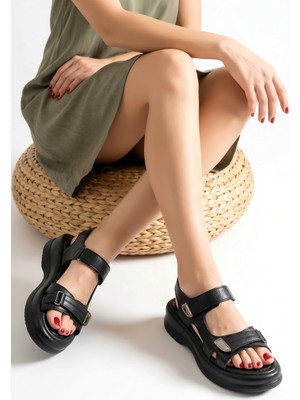 Erbilden Ginya Siyah Cilt Cırt Cırtlı Ortopedik Kadın Sandalet