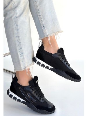 Erbilden Huer Siyah Nubuk Bağcıklı Ortapedik Termo Taban Kadın Spor Ayakkabı