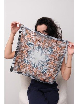 Eyşan İpek Desen Esintisi Bandana