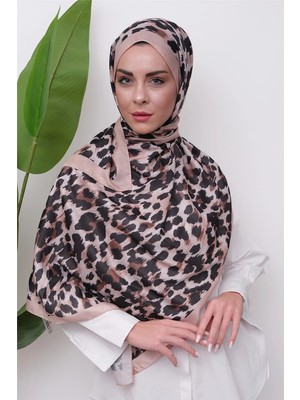 Eyşan İpek Luna Leopar Desenli Dijital Soft Şal