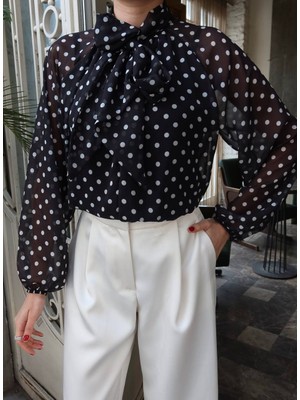 Kechi Woman Şifon Kumaş Puantiyeli Siyah Astarlı Bluz