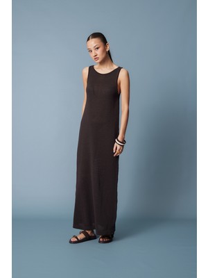 Nisan Triko Kayık Yaka Uzun Triko Elbise