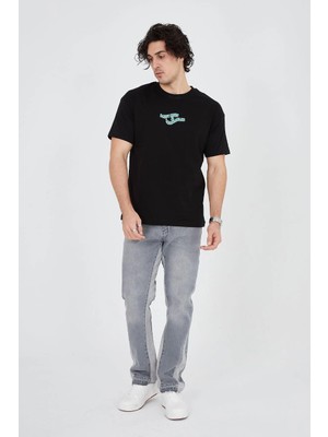 Freedom Erkek Baskılı T-Shirt Kısa Kol Bisiklet Yaka Regular Fit Rahat Kalıp Günlük Tişört - Siyah