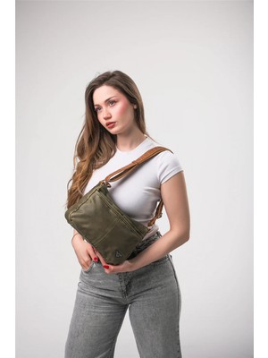 Ççs 18083 Çapraz Askılı Çanta
