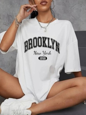 Freedom Brooklyn Harf Baskılı Düşük Omuzlu T-Shirt, Rahat Kısa Kollu Bol T-Shirt,   Giyim - Beyaz -
