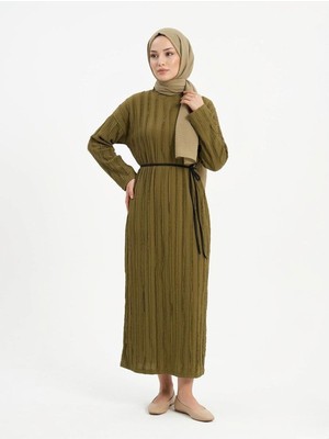 Miostil Pilise Dokulu Kemer Detay Elbise-Yağ Yeşili