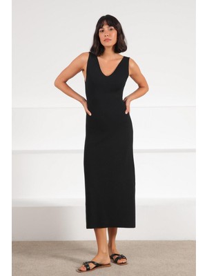 Ferraro Siyah V Yaka Viskon Karışımlı Kolsuz Kadın Triko Elbise