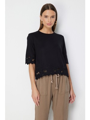 On Kadın Işlemeli Sıfır Yaka Bluz 71386 Siyah