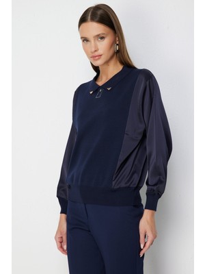 On Kadın Mix Kumaş Yakalı Bluz 70510 Lacivert