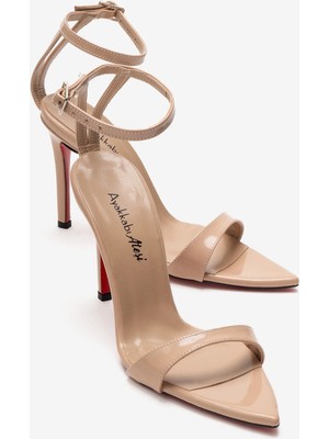 Ayakkabı Ateşi Kadın Nude Rugan Tek Bantlı Sivri Burun Topuklu Sandalet - Abiye Ayakkabı Sanny