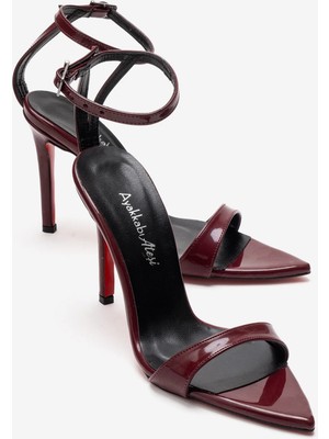 Ayakkabı Ateşi Kadın Bordo Rugan Tek Bantlı Sivri Burun Topuklu Sandalet - Abiye Ayakkabı Sanny