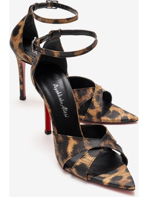 Ayakkabı Ateşi Kadın Leopar Çapraz Bantlı Bilekten Bağlamalı Stiletto Topuklu Ayakkabı Sorie