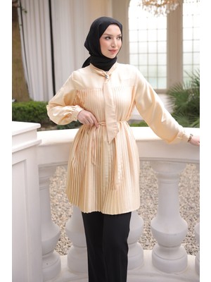 İmaj Butik Sarı Fular Yakalı Piliseli Tunik