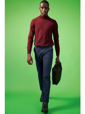 DeFacto Regular Fit Chino Pantolon Erkek Lacivert Kanvas Kumaş ile Rahat Kesim Model R4902AZ20WN