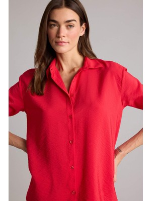 DeFacto Oversize Gömlek Yaka Uzun Kollu Gömlek E4350AX26SP