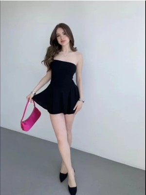 Kendim Fashion Straplez Mini Etek Görünümlü Şortlu Elbise Büzgülü Şık Yazlık - Siyah