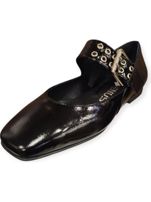 Venüs 2511110Y Küt Burun  Deri Kadın Babet