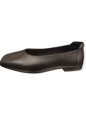 Venüs 26485502Y Düz Topuk Yumuşak Deri Kadın Babet Ayakkabı