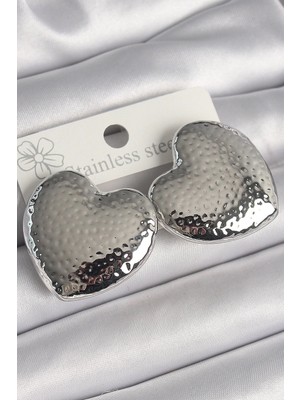 Venüs Shopping Mey Ithalat® Pirinç Gümüş Renk Işleme Detaylı Kalp Model Kadın Küpe