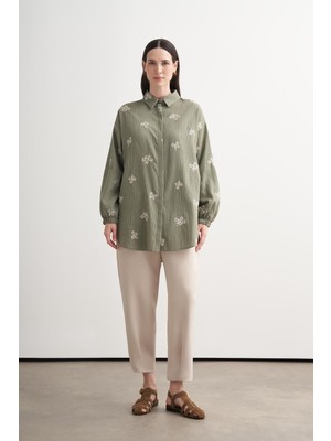 Eskişehir Mağazacılık MB11.323 Moodbasic Nakış Detaylı Çizgili Gömlek