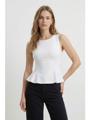 Rays Beyaz Sıfır Kol Bisiklet Yaka Bluz 2785