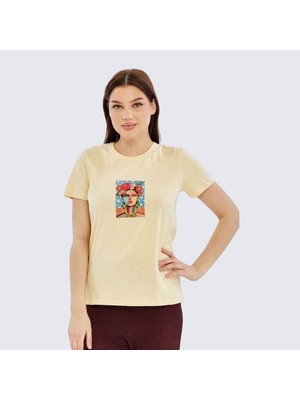 Trender Baskı Kadın T-Shirt Tablo Açık Sarı