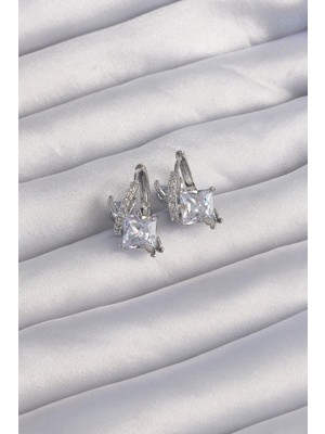 MiraLive Mey Ithalat® Pirinç Gümüş Renk Iri Zirkon Taşlı Kıvrımlı Minimal Kelebekli Halka Küpe