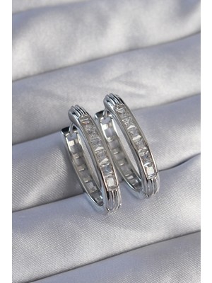 Krm Pirinç Gümüş Renk Zirkon Taşlı Oval Model Küpe Krm