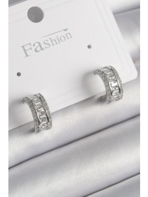 Krm Pirinç Gümüş Renk Zirkon Taşlı Halka Model Kadın Küpe Krm